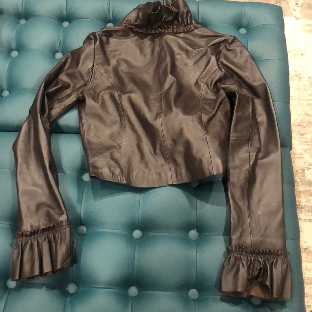 Leather jacket - Picture 3 of 3